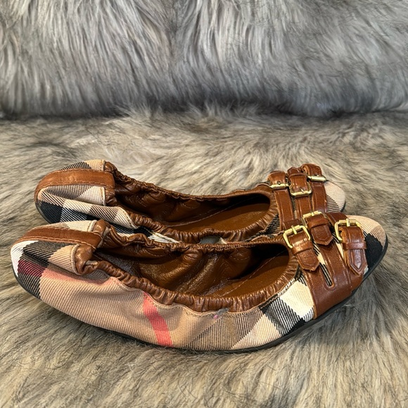 Burberry Shoes - PRICE FIRM Burberry Ballet Flat Shoes